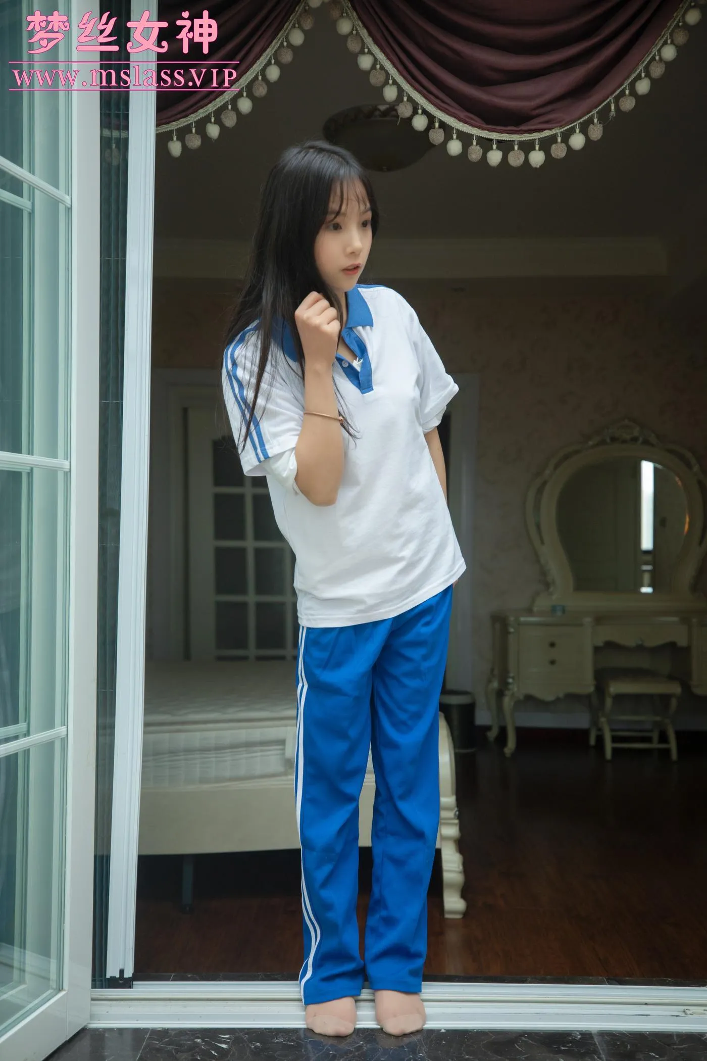 [MSLASS梦丝女神] 2020.12.13 NO.135 班花灵唯 校服纯白诱 [59P]插图7